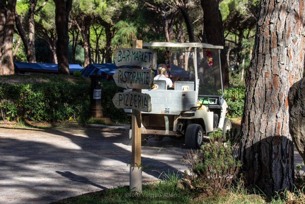 Camping Village S'Ena Arrubia Arborea Eksteriør billede